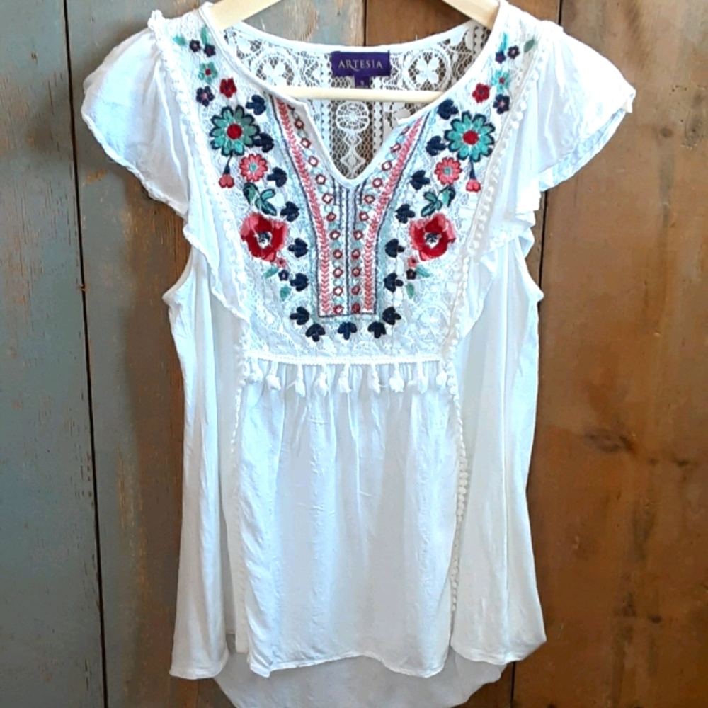 Artesia Short-Sleeved Top